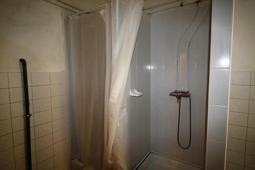 Hostal Dbc
